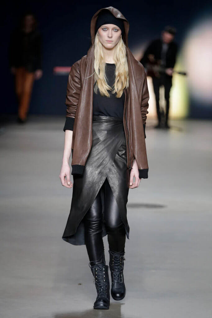 JANBOELO fall winter 2014 collection show look 20, Model in stylish leather outfit.