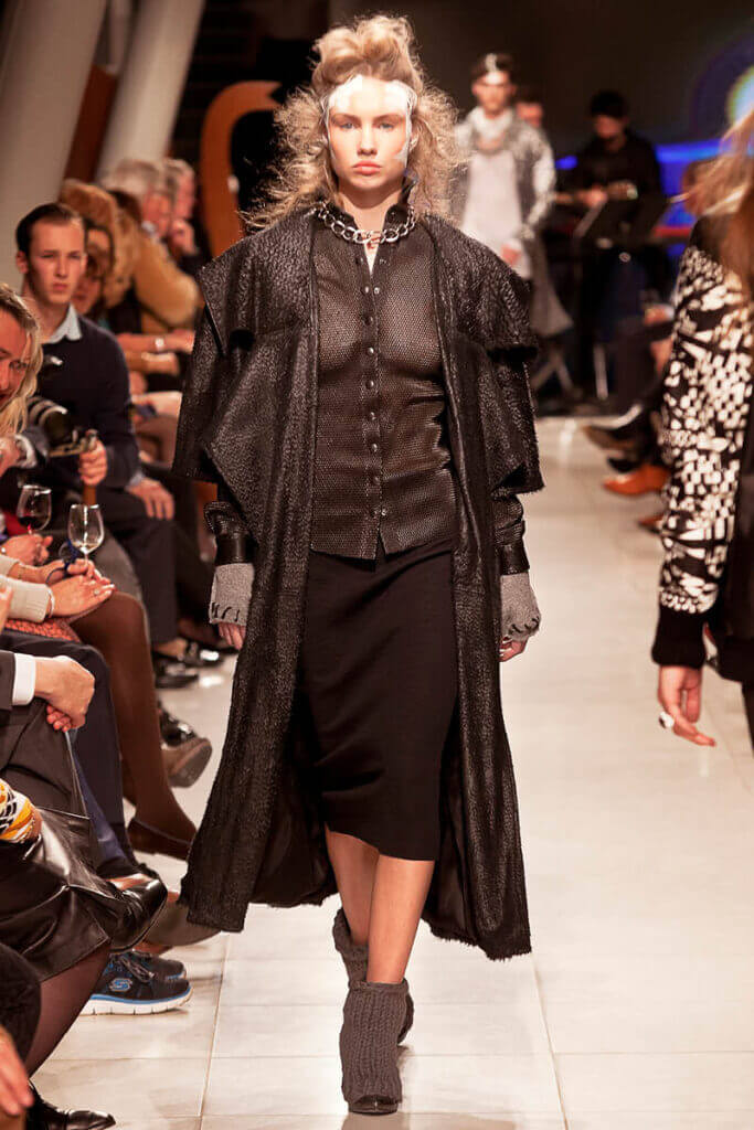 JANBOELO Fashion Show fall winter 2016 look 30, model in black leather outfit